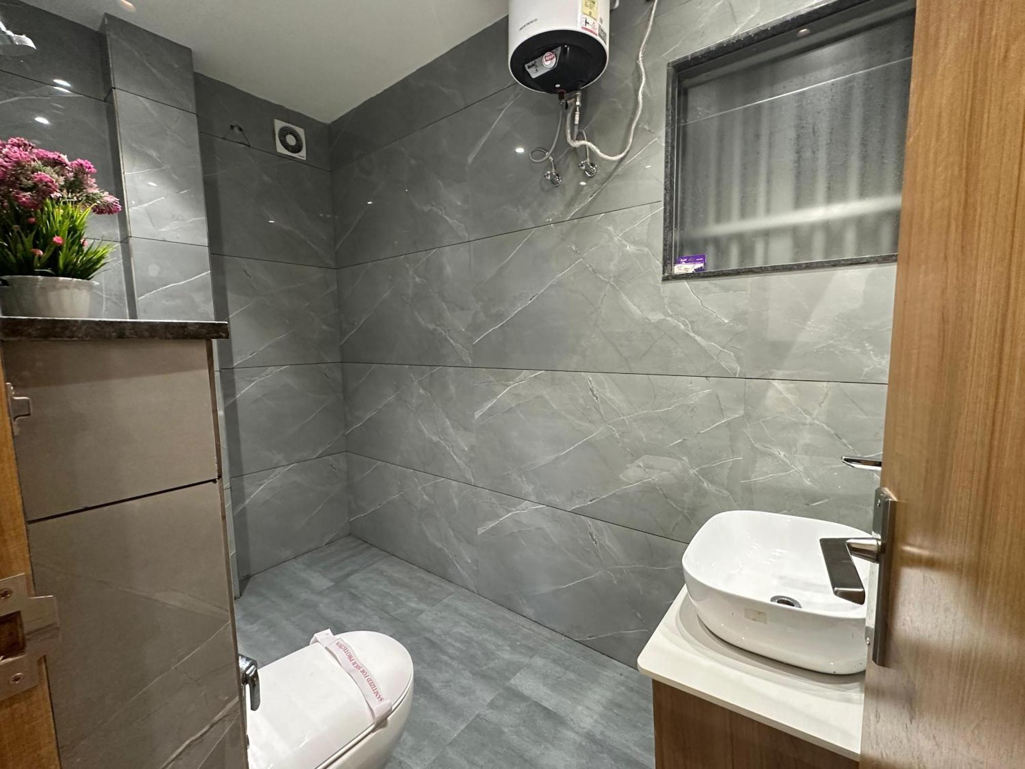 Hotel Sky Way Inn Hisar Luaran gambar